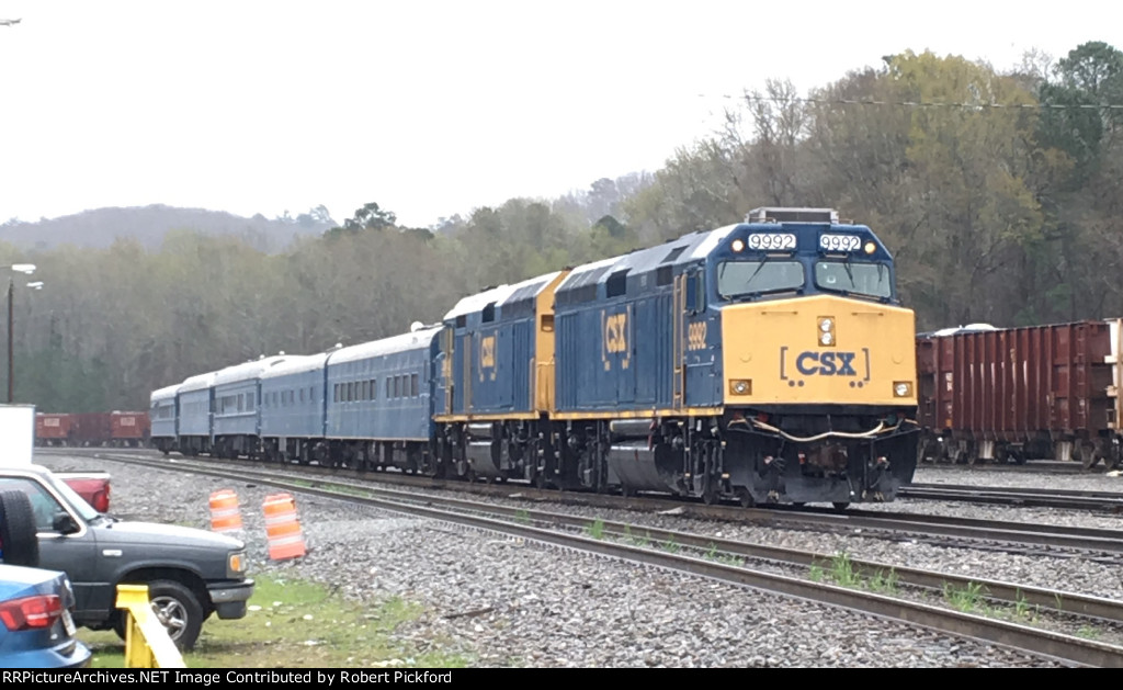 CSX 9992 (F40PH-2) 9999 (F40PH-2)